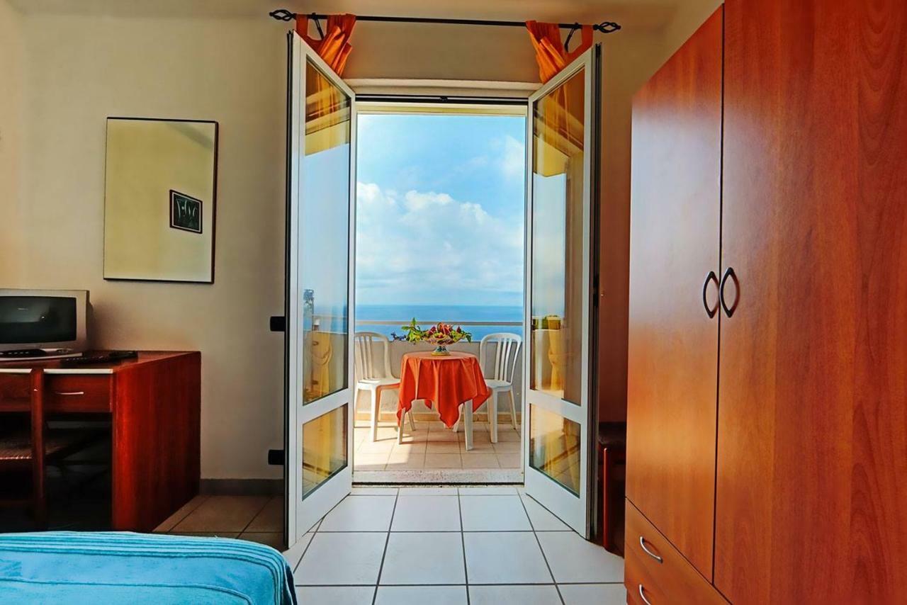 Hotel Villa Rita Forio  Екстер'єр фото